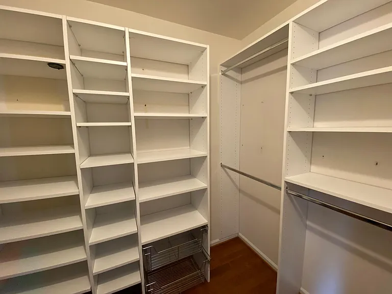 6323 Millwood Ct — Photo 24