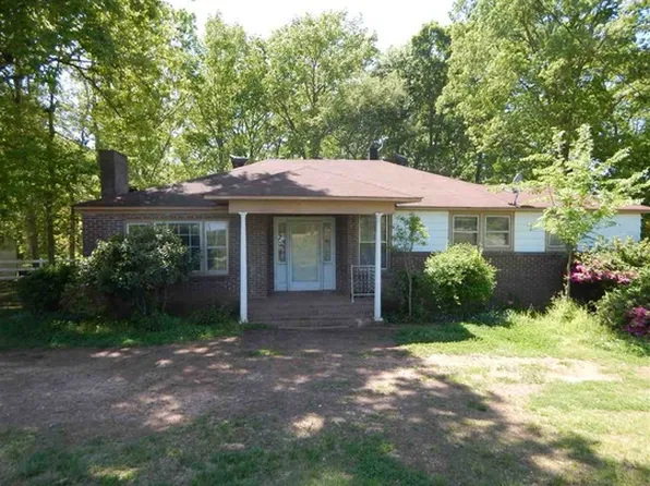 751 Pettit Ln, Catawba, SC 29704