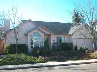 2990 Nova Dr, Ashland, OR 97520