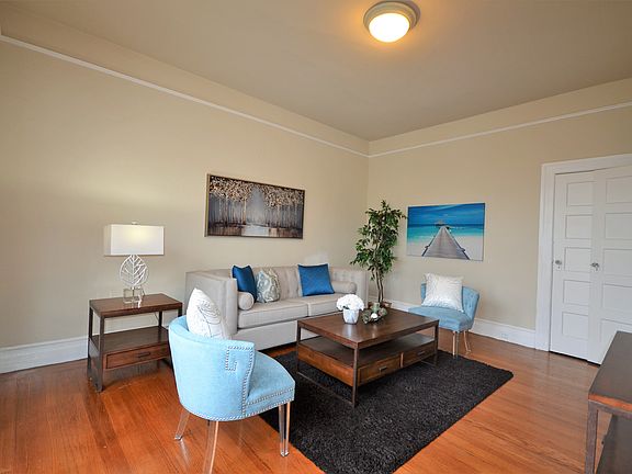4th image of 472 Greenwich St