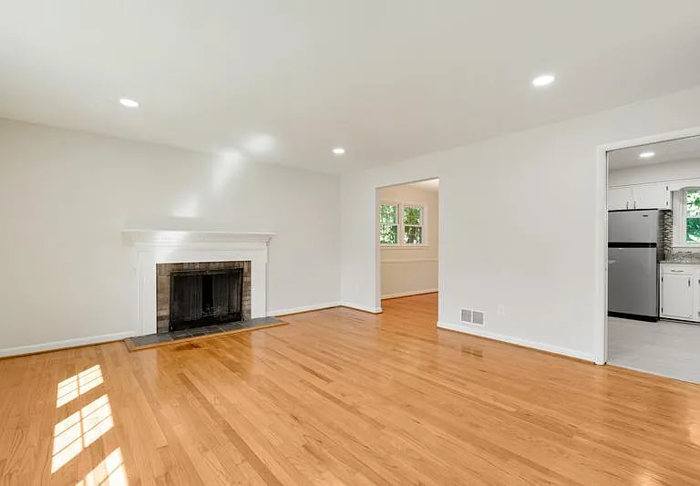 Upper Level Family Room