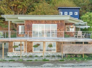 25626 Bates Walk SW, Vashon, WA 98070