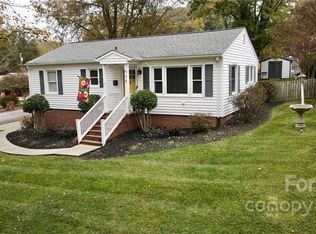 908 N Flint St, Lincolnton, NC 28092