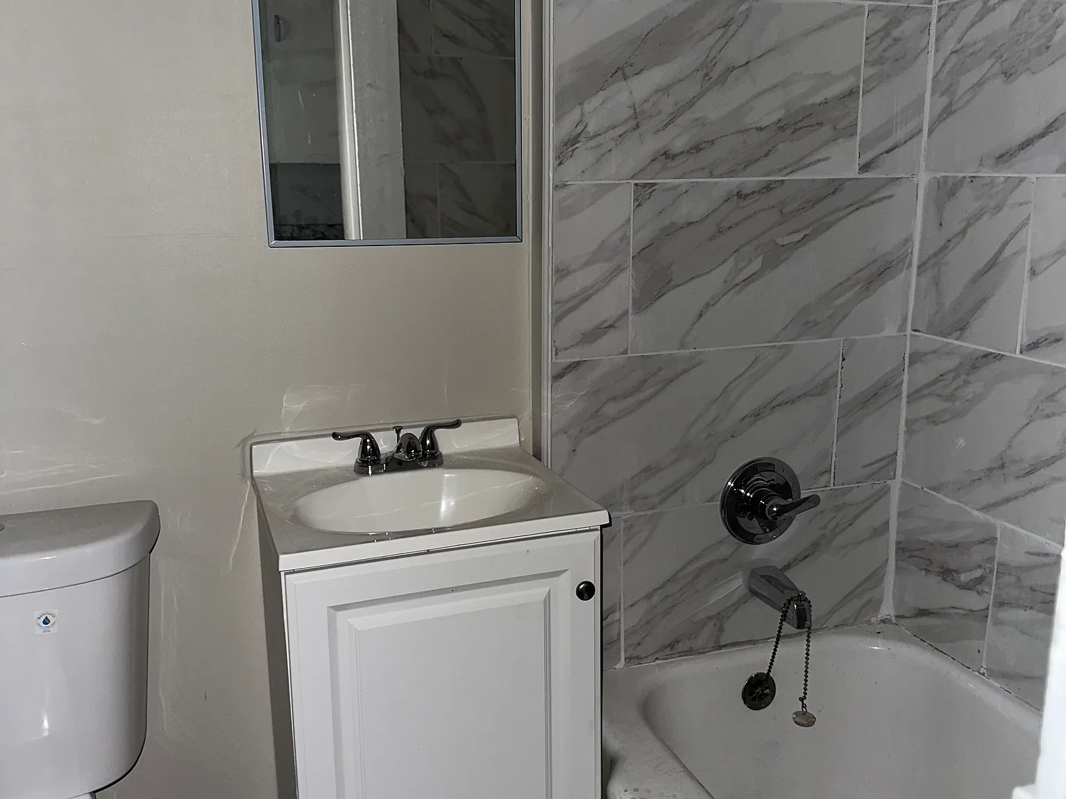 Studio, 800 sqft, $800 — Photo 4