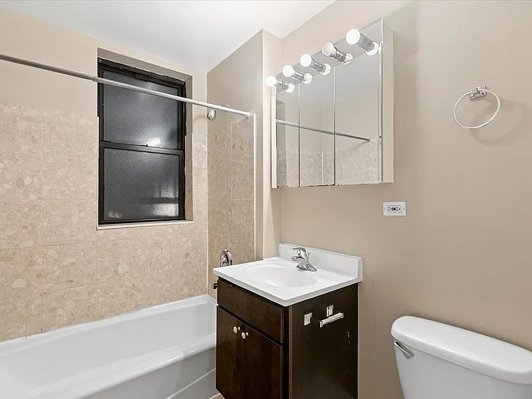 3707 N Sheffield Ave #1 — Photo 7