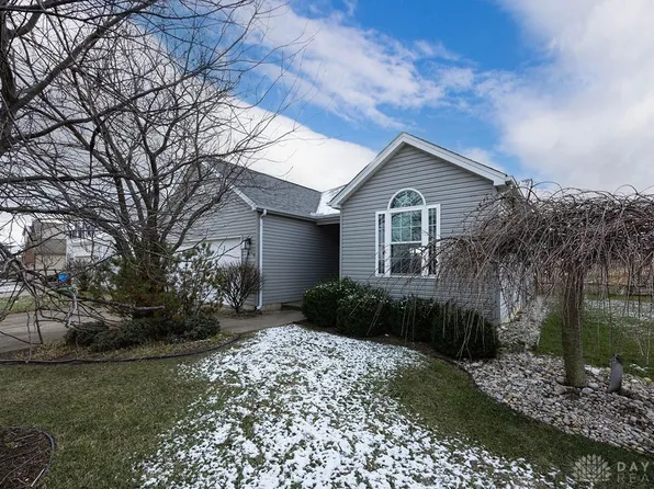 17 Gardenia Dr, Oxford, OH 45056
