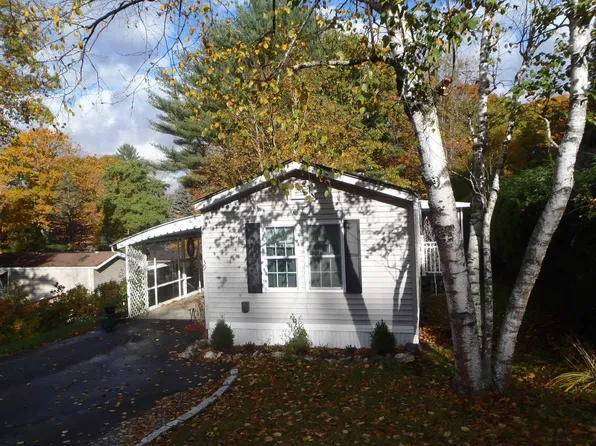 39 Tall Timbers Drive, Hartford, VT 05001