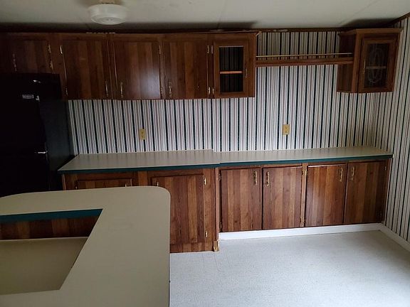 dinning area in kitchen