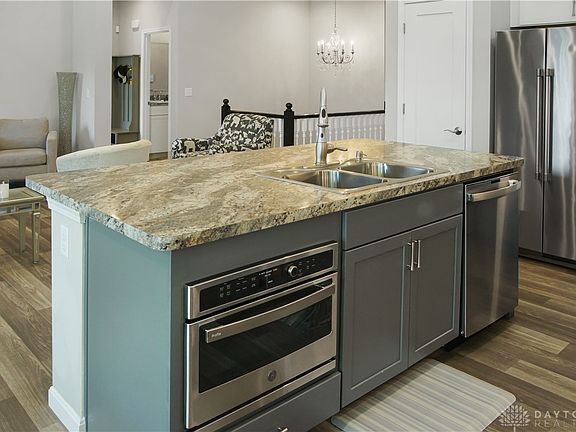 5th image of 6011 Pepperwell Cir