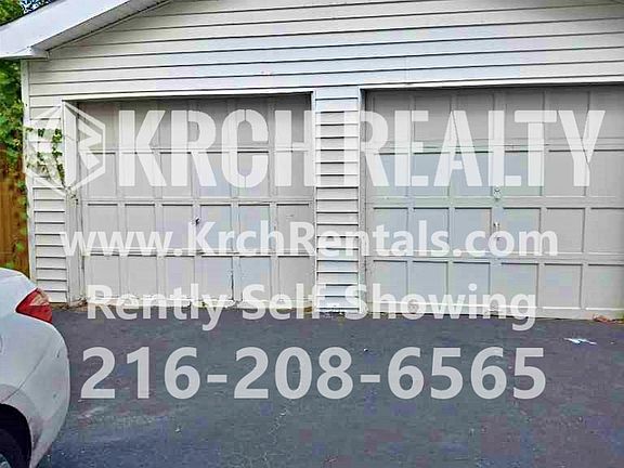 5th image of 10827 Bryant Ave #2