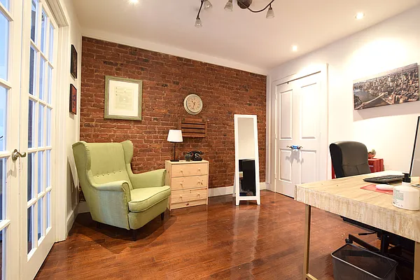 Rented by Joel Scharf, LREB | media 15