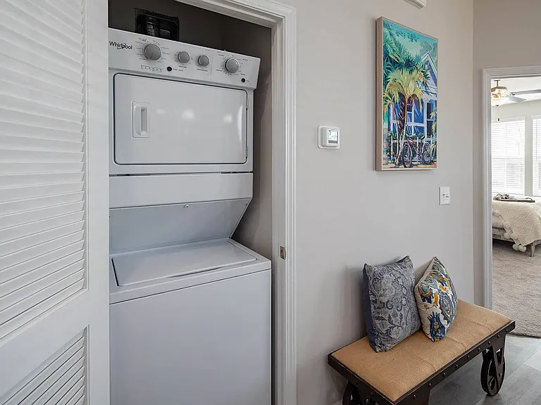 Crest at Burkitt Ridge Apartments — Photo 7