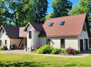 18132 2nd Sand Beach Rd, Lanse, MI 49946