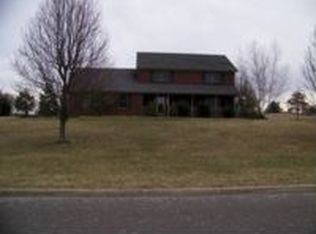 924 Turnberry Dr, Richmond, KY 40475