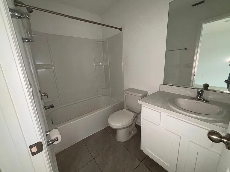 9015 Gifford Dr — Photo 16