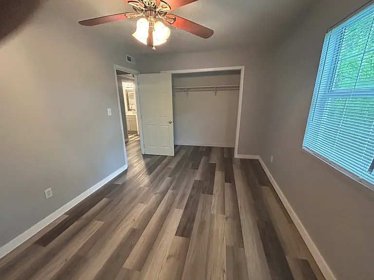 190 Walker Rd — Photo 10