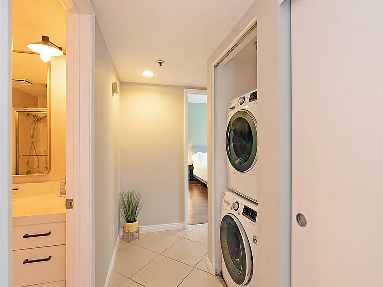 1270 Cleveland Ave #215 — Photo 13