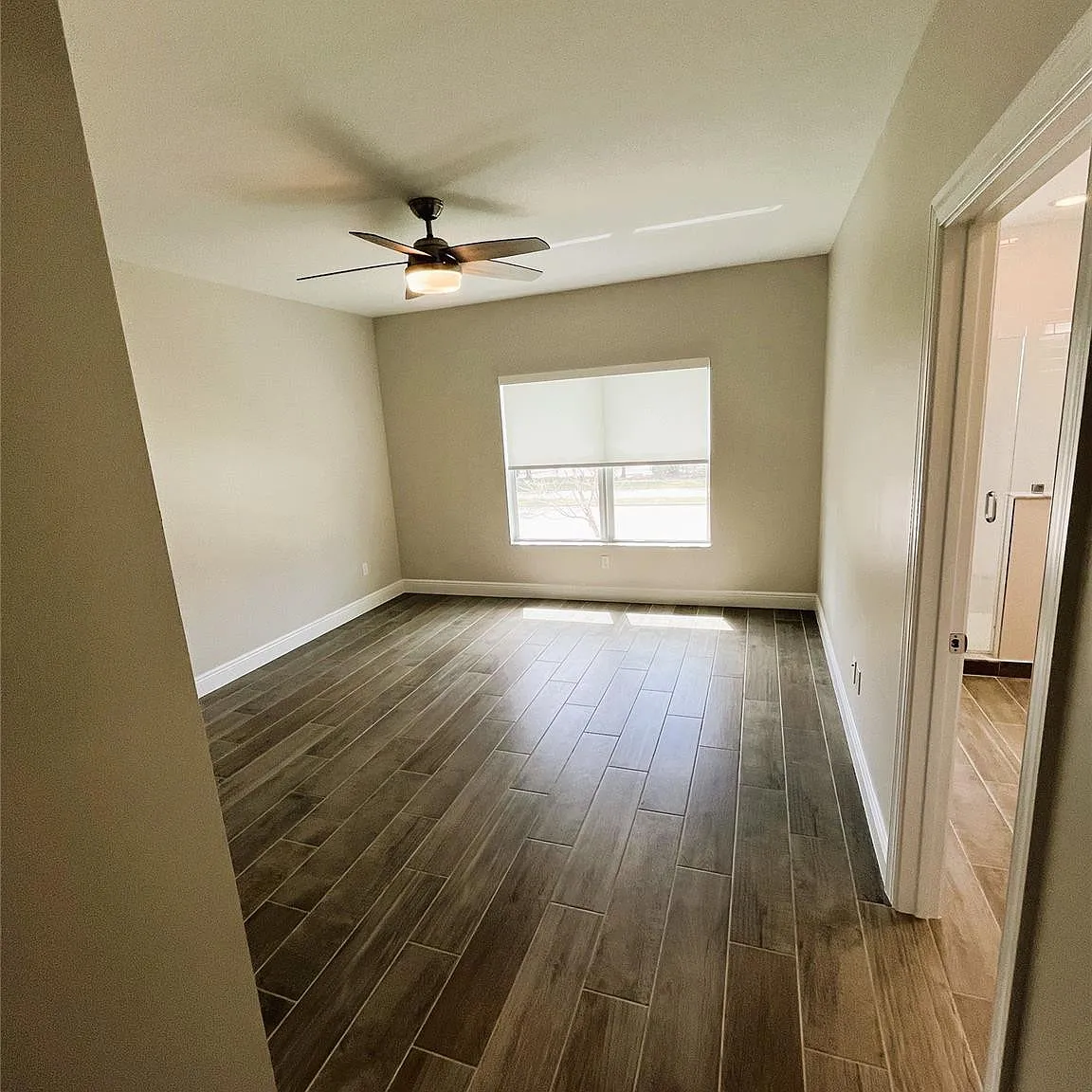3 bed, 2.5 bath, 1787 sqft, $3,600 — Photo 3