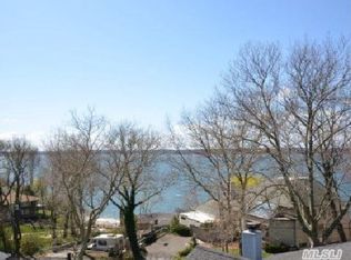 23 Westview Rd, Northport, NY 11768