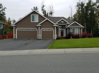 10959 Splendor Loop, Eagle River, AK 99577