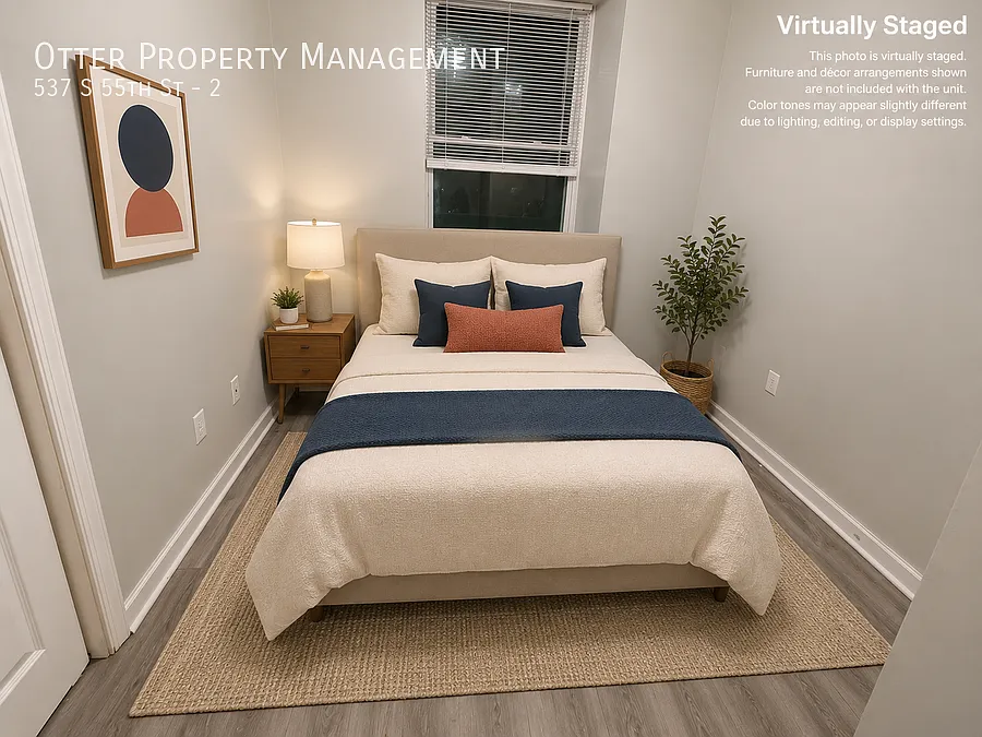 Charming 2BR/1BA Apartment with Hardwood Floors — Photo 4