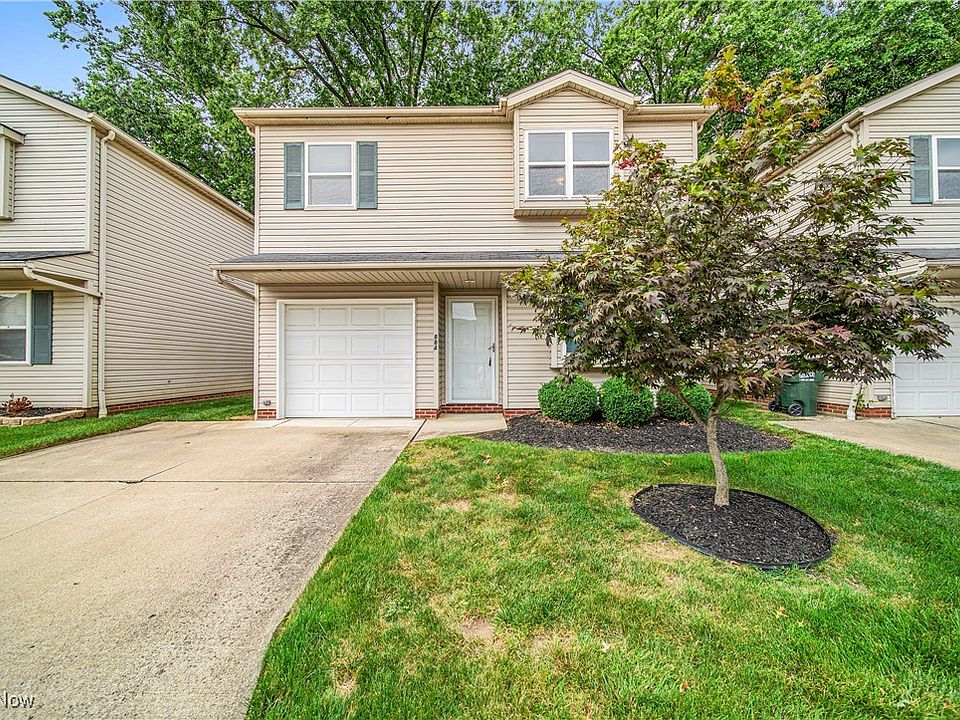 1st image of 884 Brittney Ct