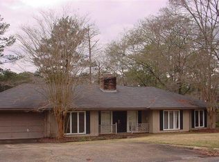 6153 Seaton Dr, Columbus, GA 31909
