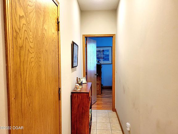 3rd image of 1050 E 600th Ave