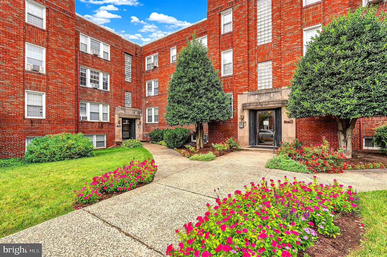 5200 N Capitol St NW #204 photo 1