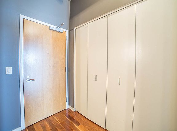 2nd image of 700 N Larrabee St APT 1702
