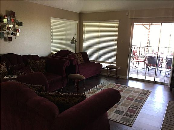 2nd image of 5907 Woodoak Dr