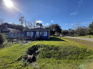 345 S 9th St, Silsbee, TX 77656