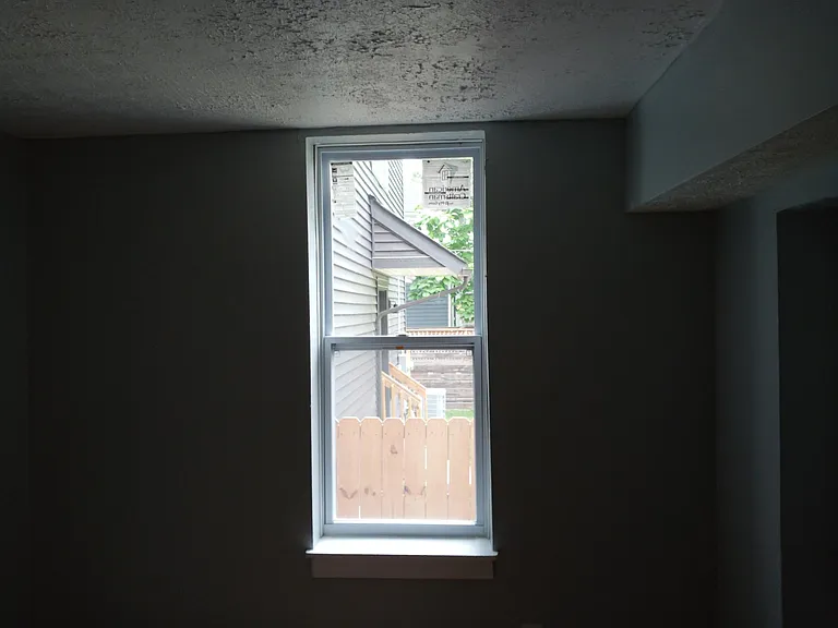 422 Stoddart Ave — Photo 45