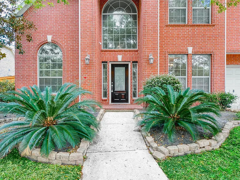 5619 Riverstone Crossing Dr — Photo 40