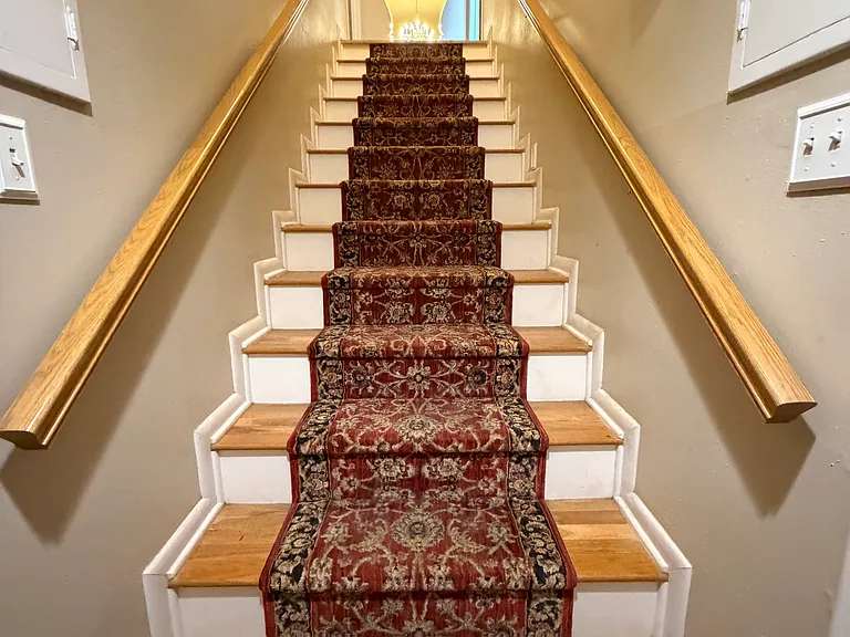 Inside the entrance to 4-Plex