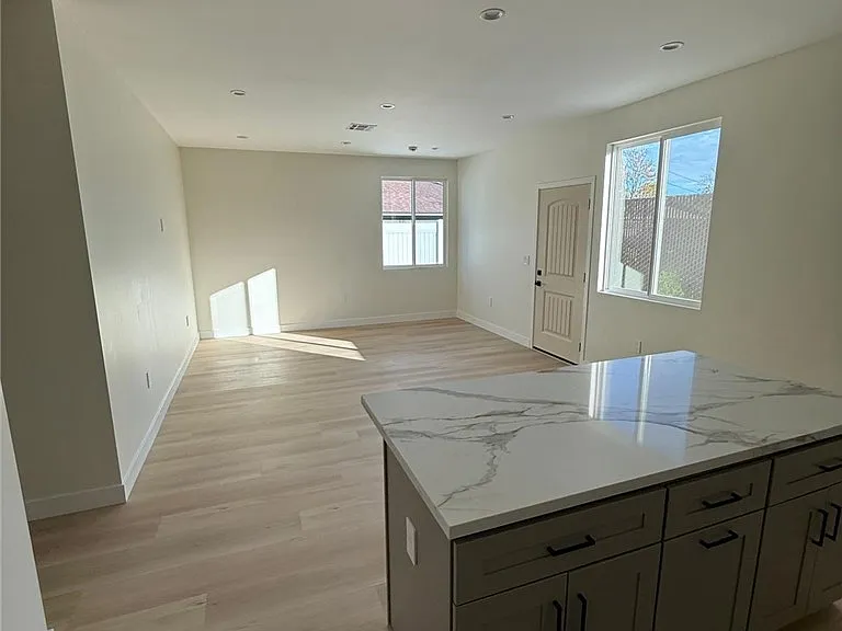 8603 Delco Ave — Photo 13