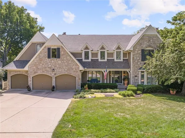 4241 W 124th Ter, Leawood, KS 66209