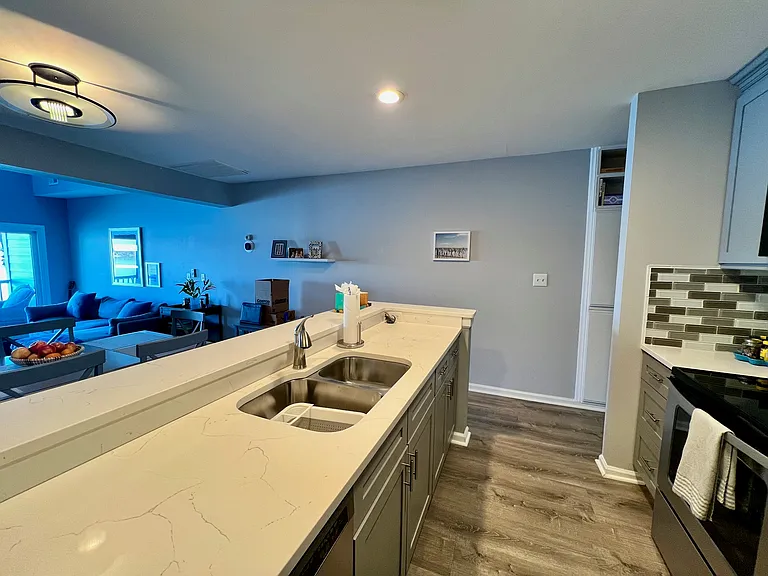 366 Northwest Dr — Photo 12