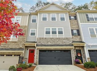 2787 White Oak Ln, Decatur, GA 30032