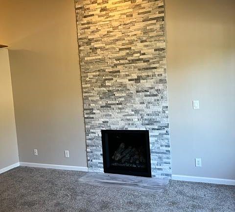 2nd image of 531 98th Dr NE