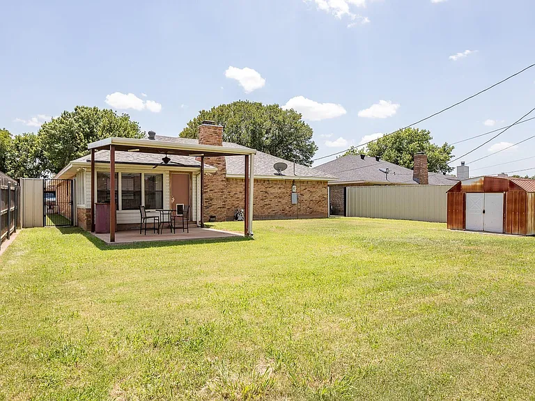 4808 Mount Everest Dr — Photo 39