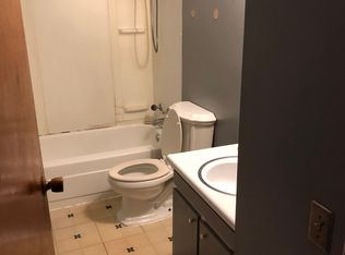 210 Ivanhill Rd, Toledo, OH 43615