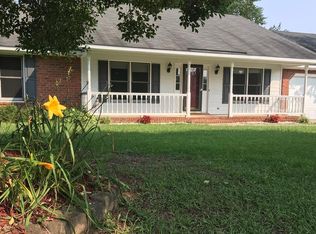 385 Derek Dr, Sumter, SC 29154