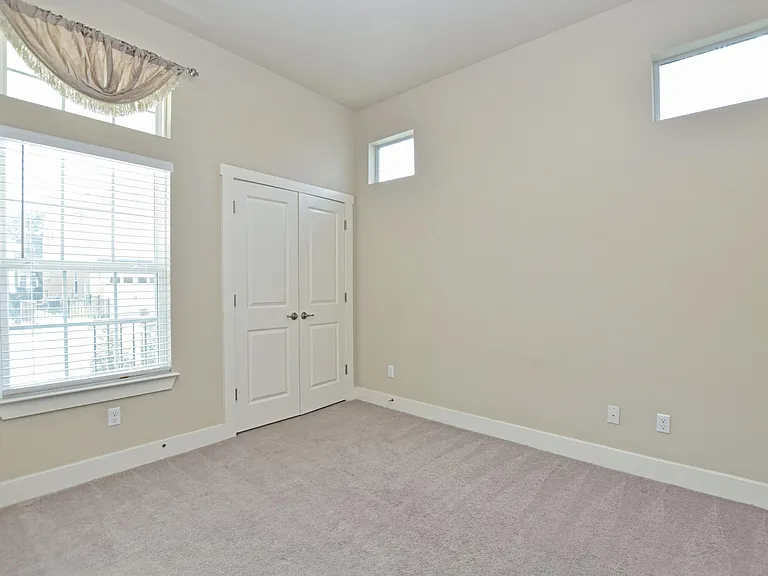 12204 Barras Branch Dr — Photo 8