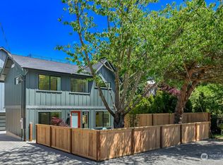 2608 NW 98th St, Seattle, WA 98117