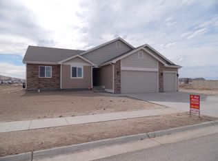 51 Wolf Creek Ln, Gillette, WY 82718