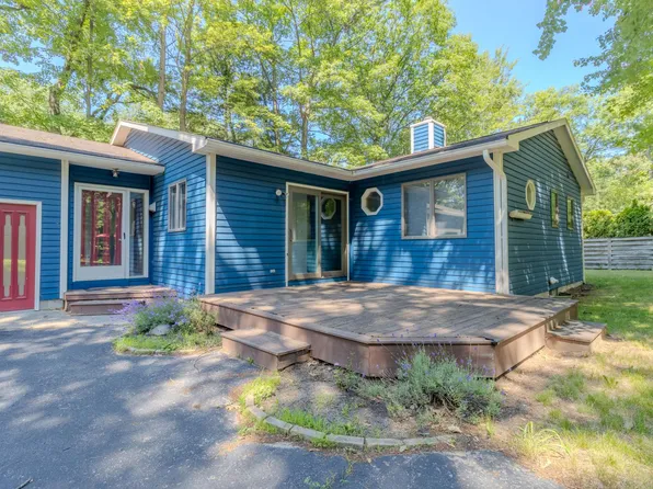4015 Holiday North Ct, Traverse City, MI 49686
