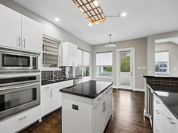 3rd image of 5602 Schuler St