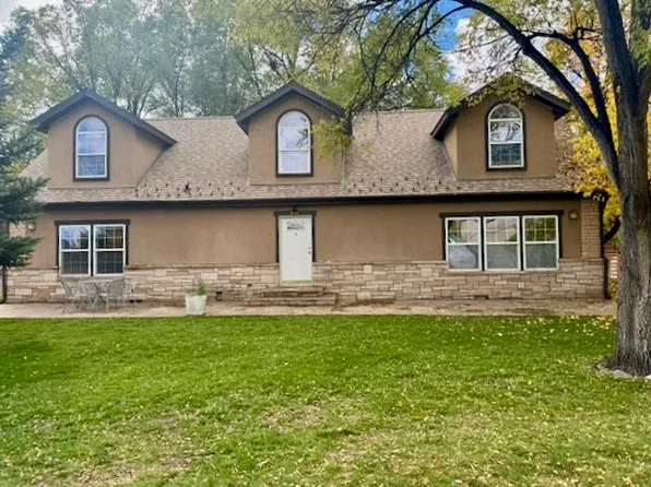 296 N 7th St, Carbondale, CO 81623