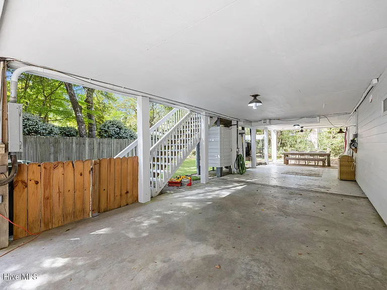 111 Ocean Oaks Dr — Photo 32